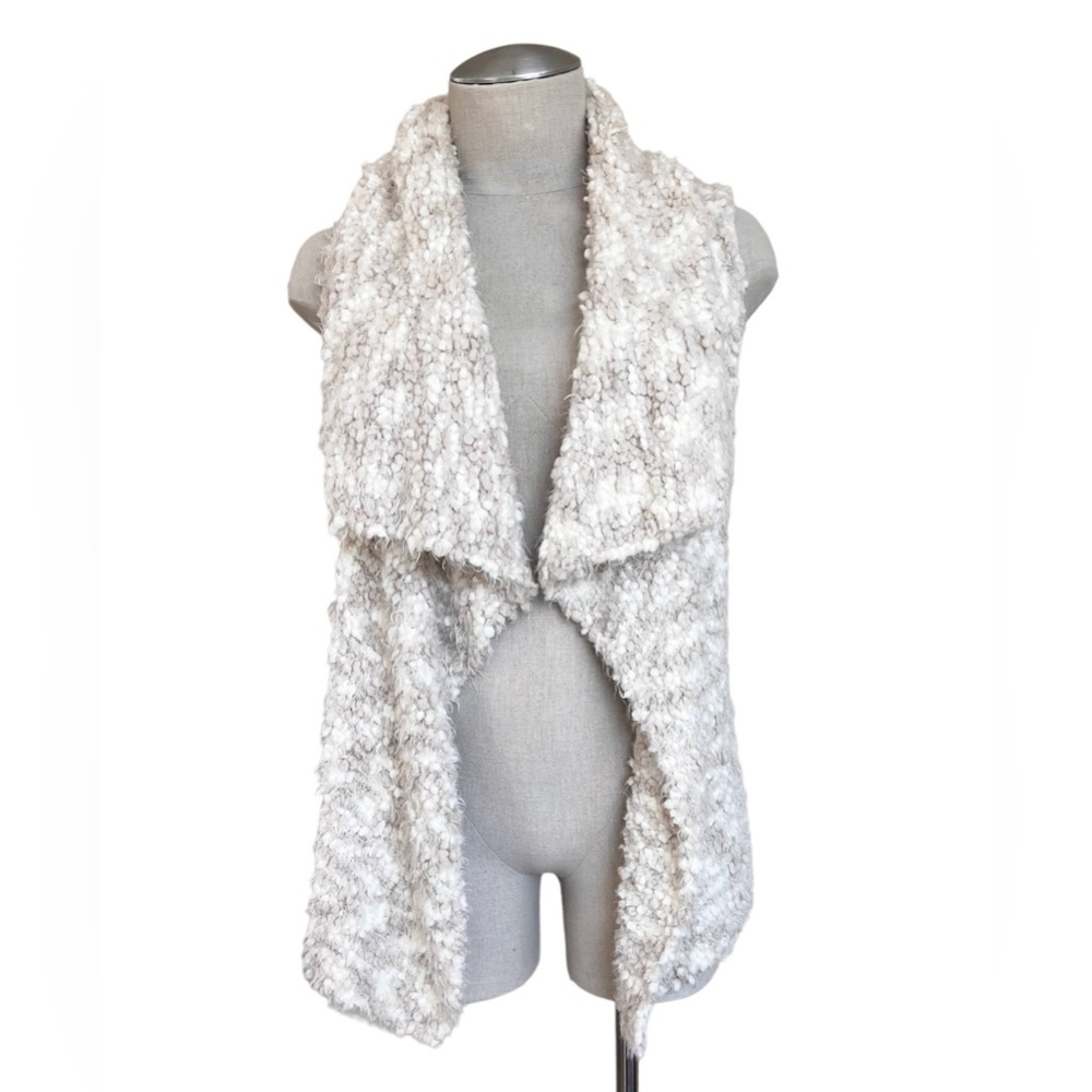 Kenzie Sherpa Vest Cream Size Medium
